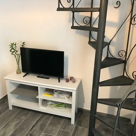 Casa Pia Apartment Naples