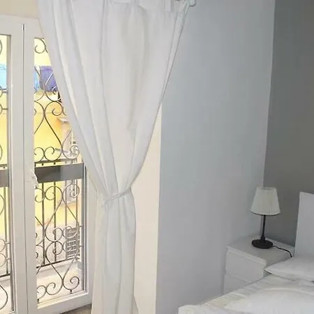 Casa Pia * Naples